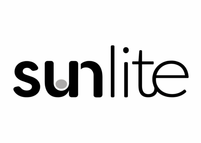 2K AUDIOVISUEL – Spécialiste en location et prestation de sonorisation, éclairage, vidéo et machines à effets à Thonon-les-Bains et dans la zone d’Anthy. Nous proposons des enceintes, micros, caissons de basses, DJ et équipements professionnels pour concerts, événements, mariages, séminaires et soirées privées. Solutions sur mesure avec installation et support technique disponibles